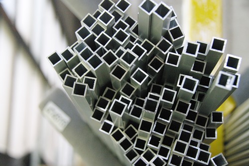 ����: ����������� ���� (������������� �����) 100 � 30 � 2